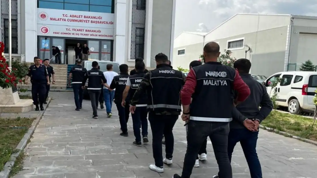 Narkotik Operasyonunda 17 Tutuklama 3 Şüpheli Serbest Bırakıldı