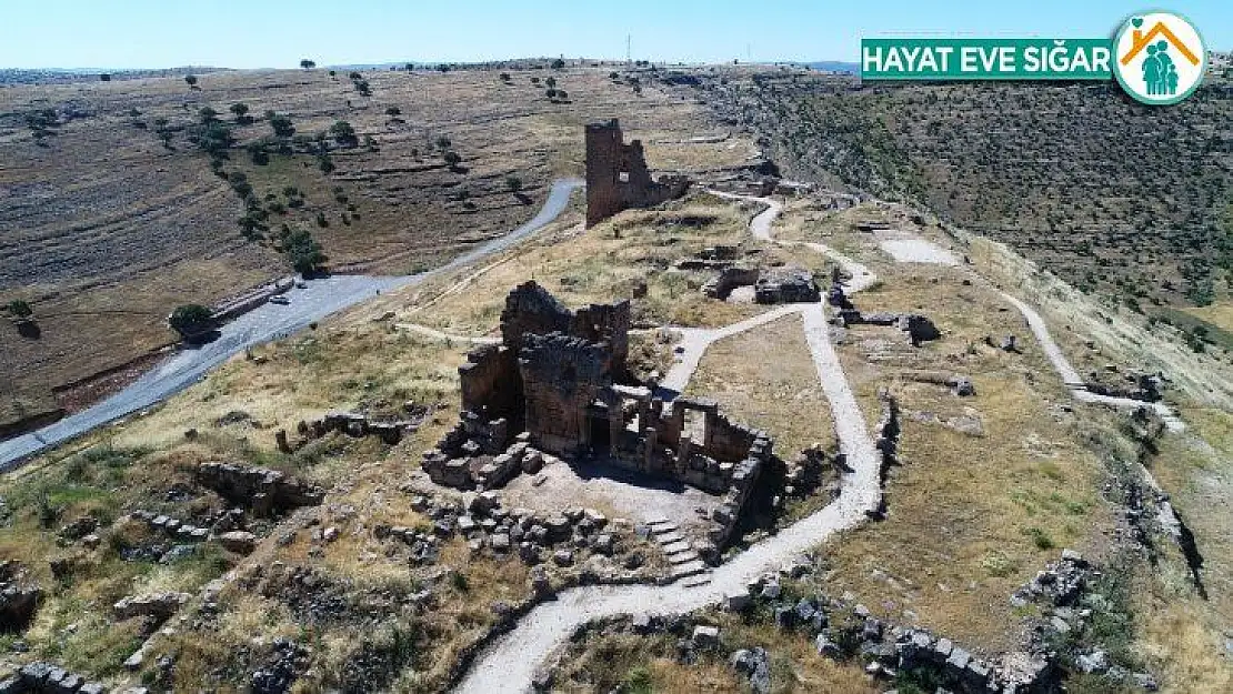 Normalleşme başladı, Zerzevan Kalesi kapılarını ziyaretçilerine açtı