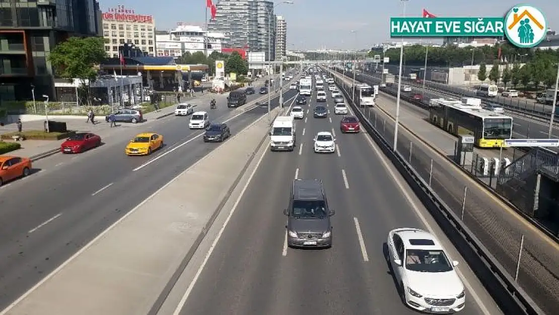 Normalleşme sürecinin ikinci gününde trafik yoğunluğu