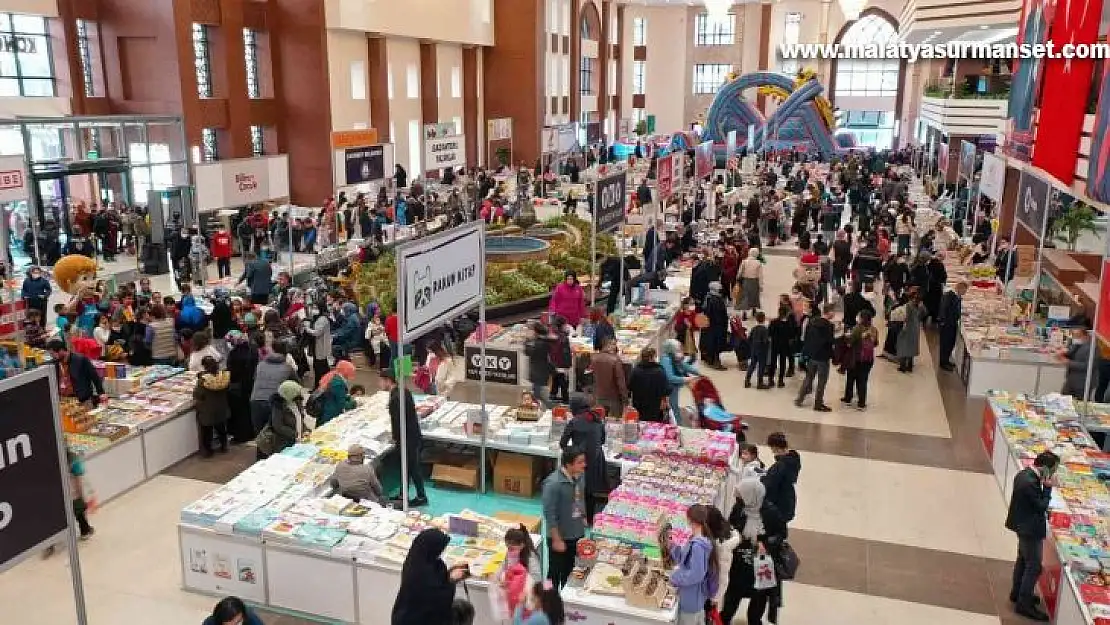 Okuyan çocuk şenliğine yoğun ilgi