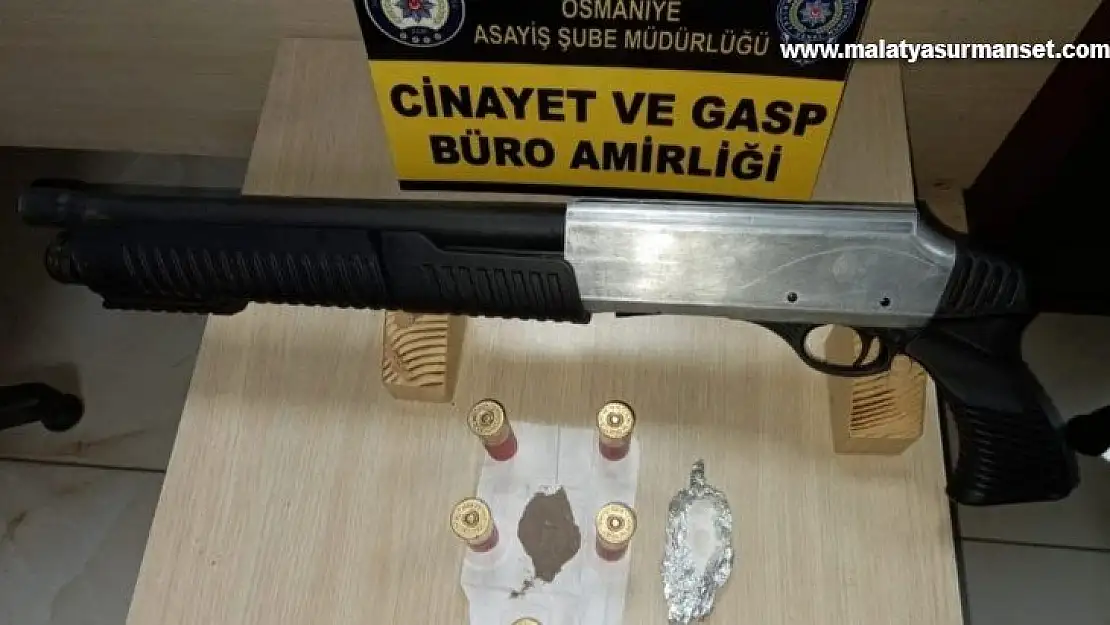 Osmaniye'de ruhsatsız 5 silah ele geçirildi