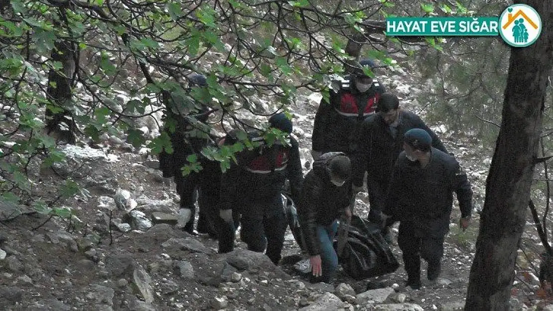 Otel çalışanı genç başından vurulmuş halde bulundu