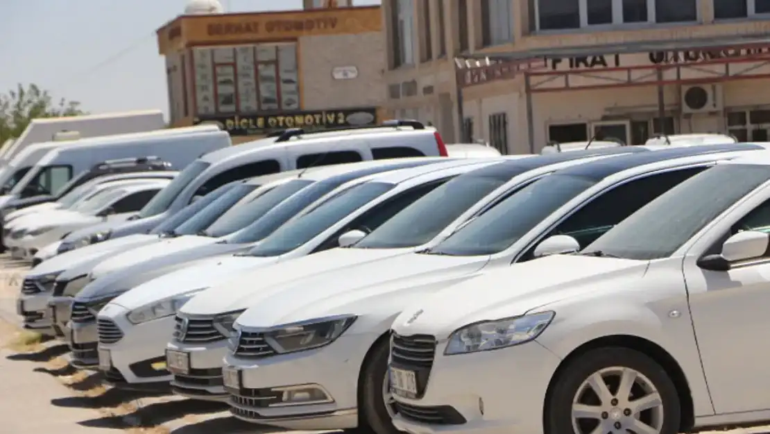 Otomobil Satışları Yükselişte SUV ve Elektrikli Araçlar Gözde