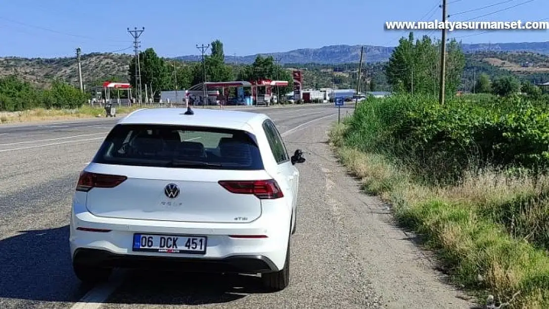 Otomobilin çarptığı yaya yaralandı