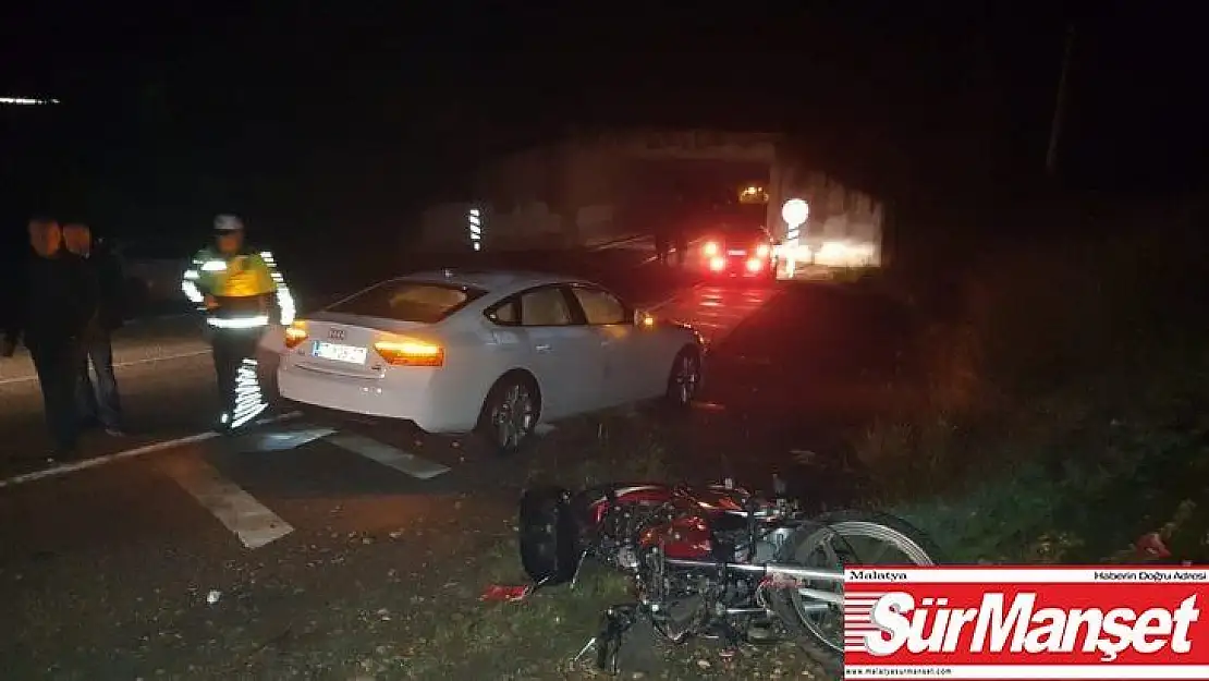 Otomobille çarpışan motosiklet sürücüsü hayatını kaybetti
