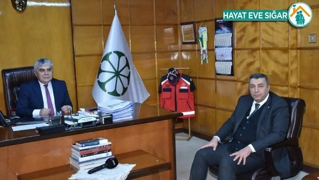 Özcan'dan şeker fabrikasına ziyaret