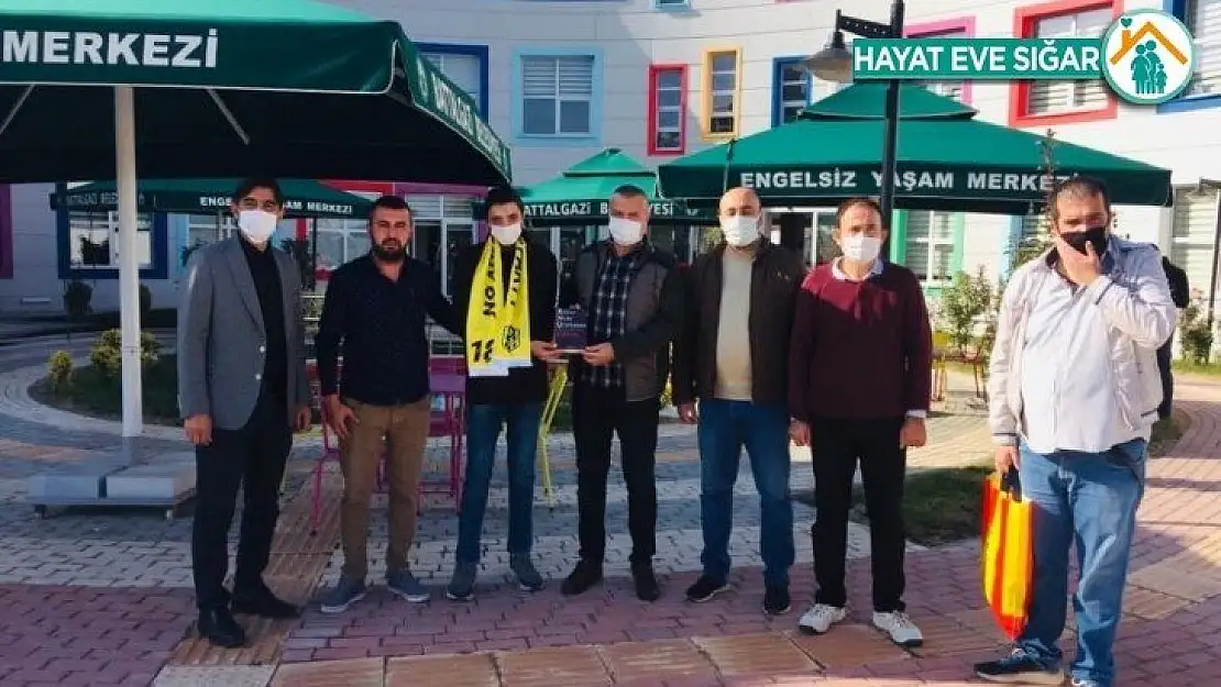 Özel bireylere moral ziyareti