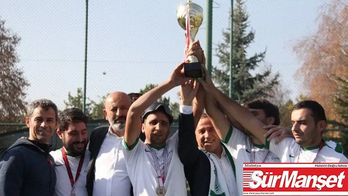 (Özel Haber) Gönül gözleriyle zirvedeler