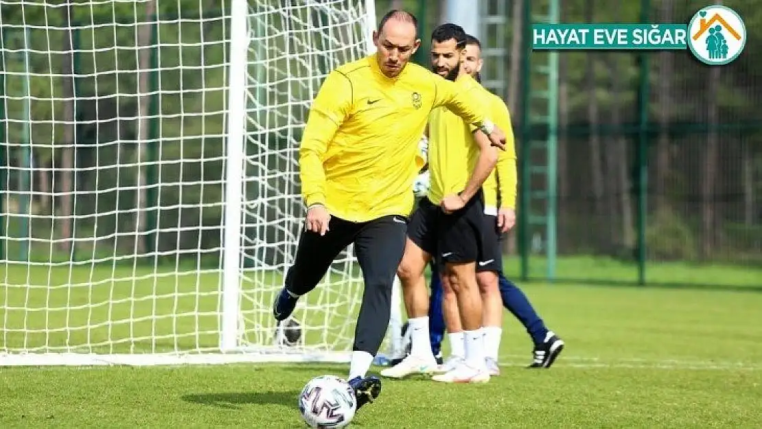 (Özel haber) Umut Bulut, rekora koşuyor