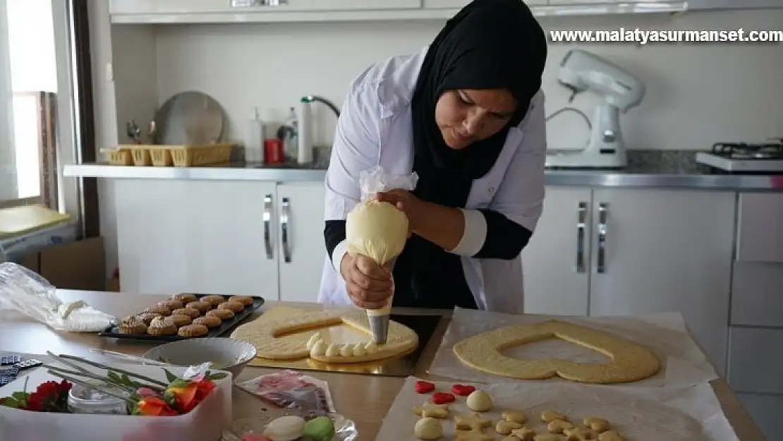 Pastacılık kursunda farklı ve yeni tarifler gün yüzüne çıkıyor