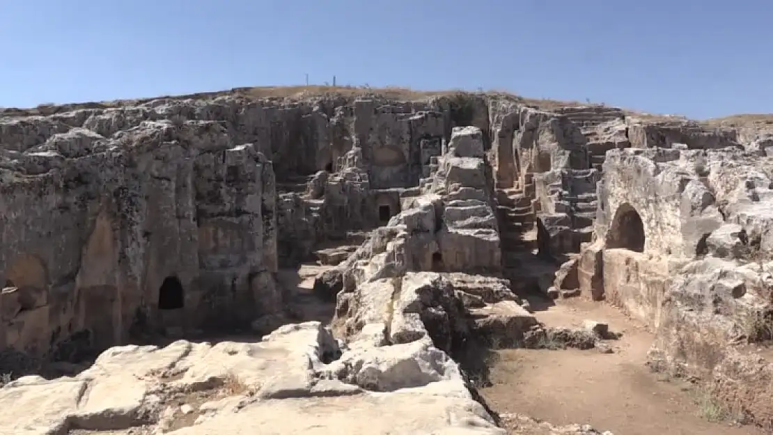 Perre Antik Kenti'ndeki Tokalaşma Anıtı Ve Yazıtı 5 Bin Ziyaretçiyi Ağırladı