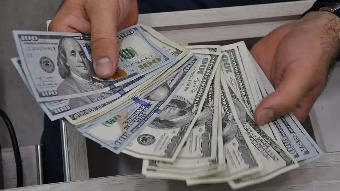 Piyasalar Günü 40 TL Altındaki Dolar ile Açtı