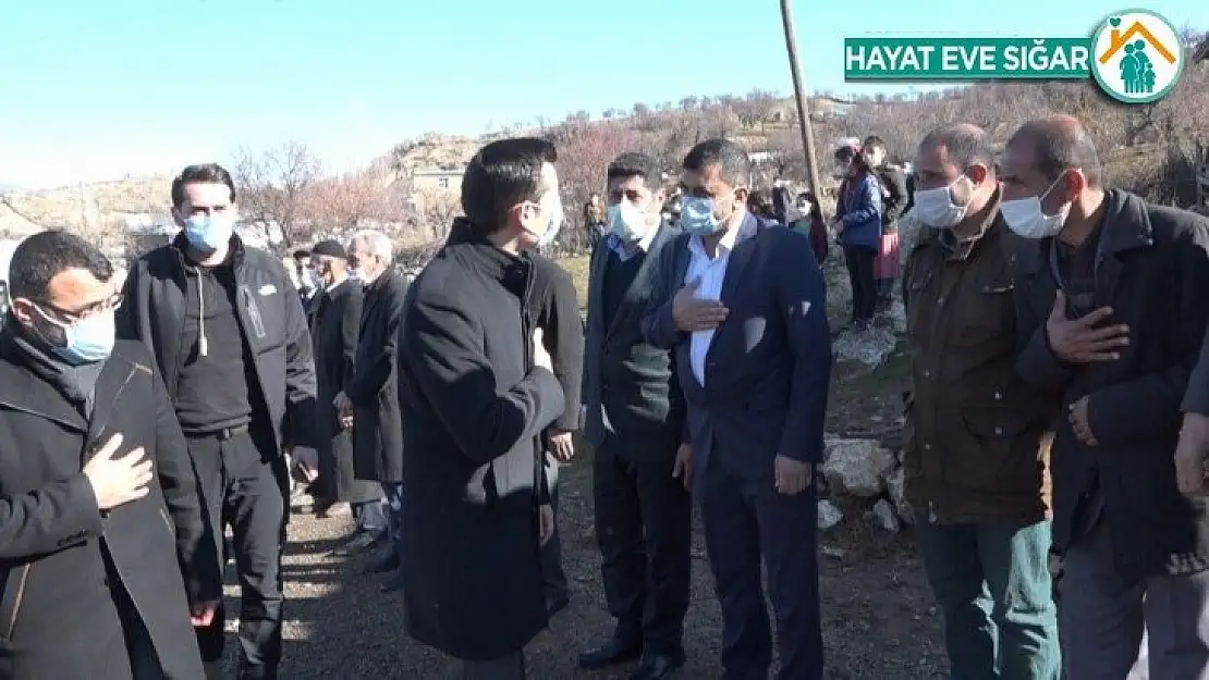 PKK'nın Hamzalı'da katlettiği 23 şehit törenle anıldı