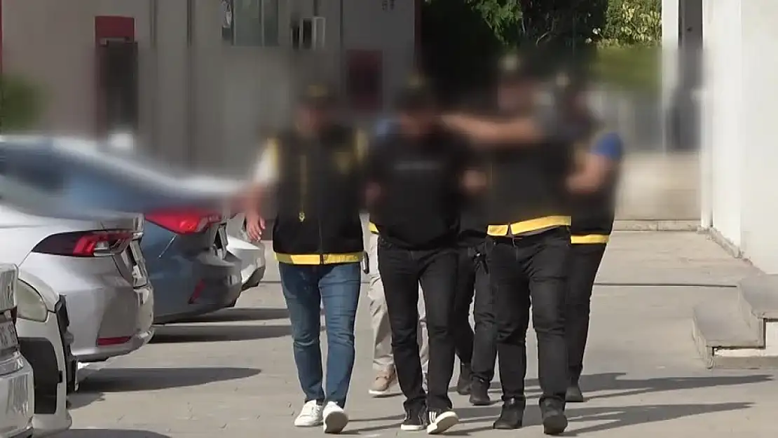 Polisten kaçan motosikletli ve silahlı 2 kişi tutuklandı