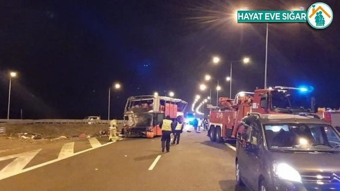 Polonya'da yolcu otobüsü kaza yaptı: 6 ölü, 41 yaralı