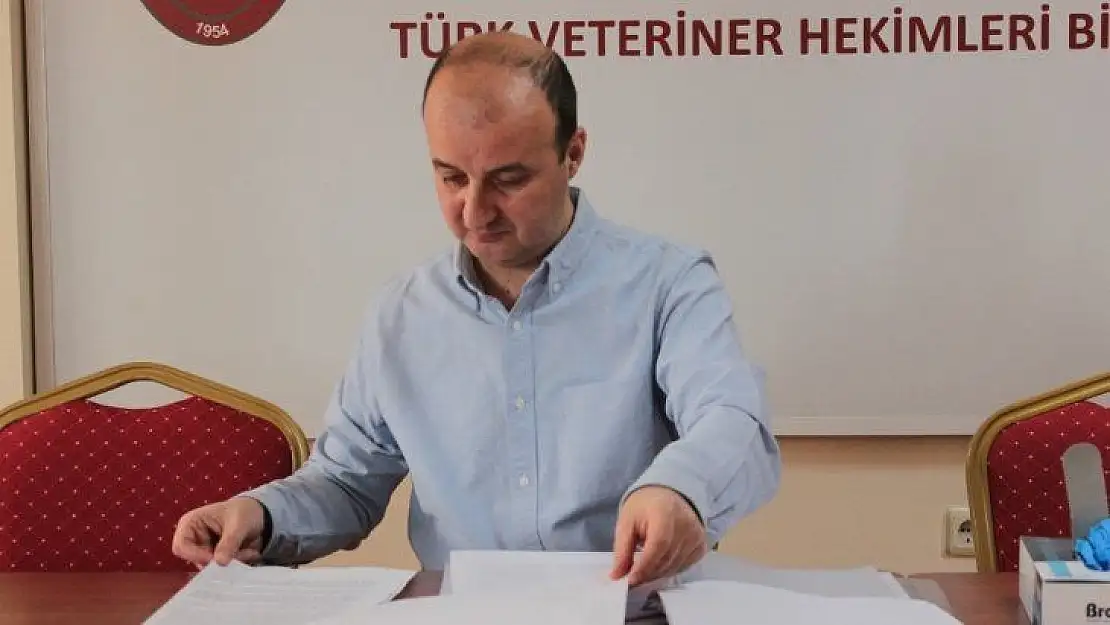 Prof. Dr. Azkur, 'Veteriner İşleri Genel Müdürlüğü'nün kurulması gerekliliğini izah ediyoruz'