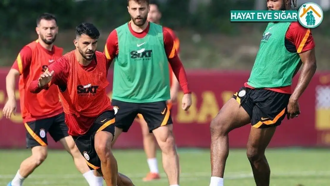 Radamel Falcao takıma katıldı