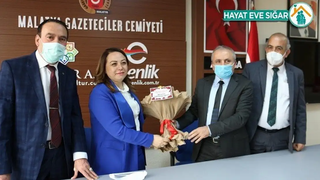 Rektör Karabulut'tan sağlıkçılara saygı vurgusu