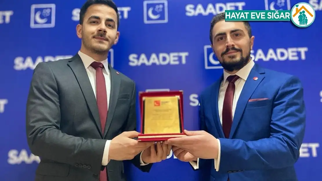 Saadet Partisi Malatya Gençlik Kollarında Bayrak Değişimi