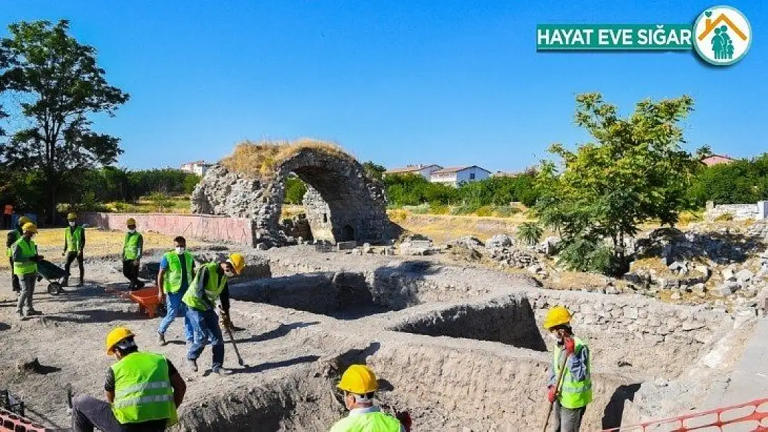 Şahabiyye-i Kübra Medresesinde kazı çalışmalarına başlandı