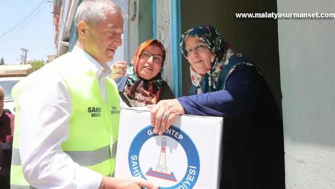 Şahinbey'de evinin önünü temiz tutanlar ödüllendiriliyor