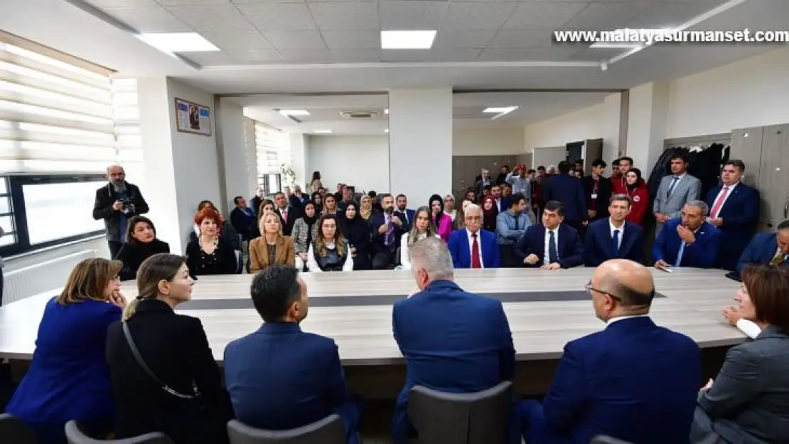 Saim Akınal Anadolu Lisesi'nin açılış töreni gerçekleştirildi