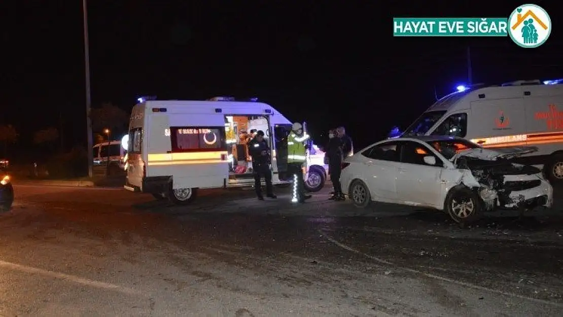 Sakarya'da otomobil ile cipin çarpışması neticesinde 2 kişi yaralandı