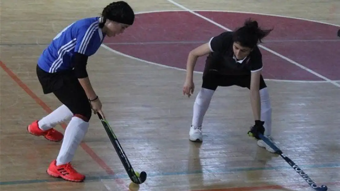 Salon Hokeyi 1.Lig müsabakaları tamamlandı