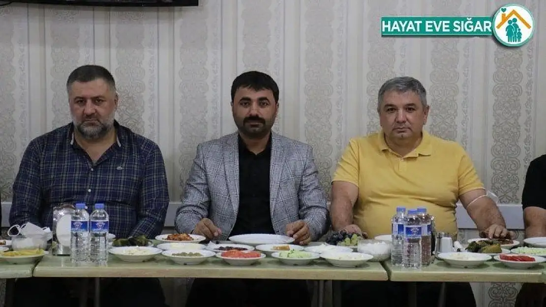 Samanlı, esnafın sorunlarını dinledi