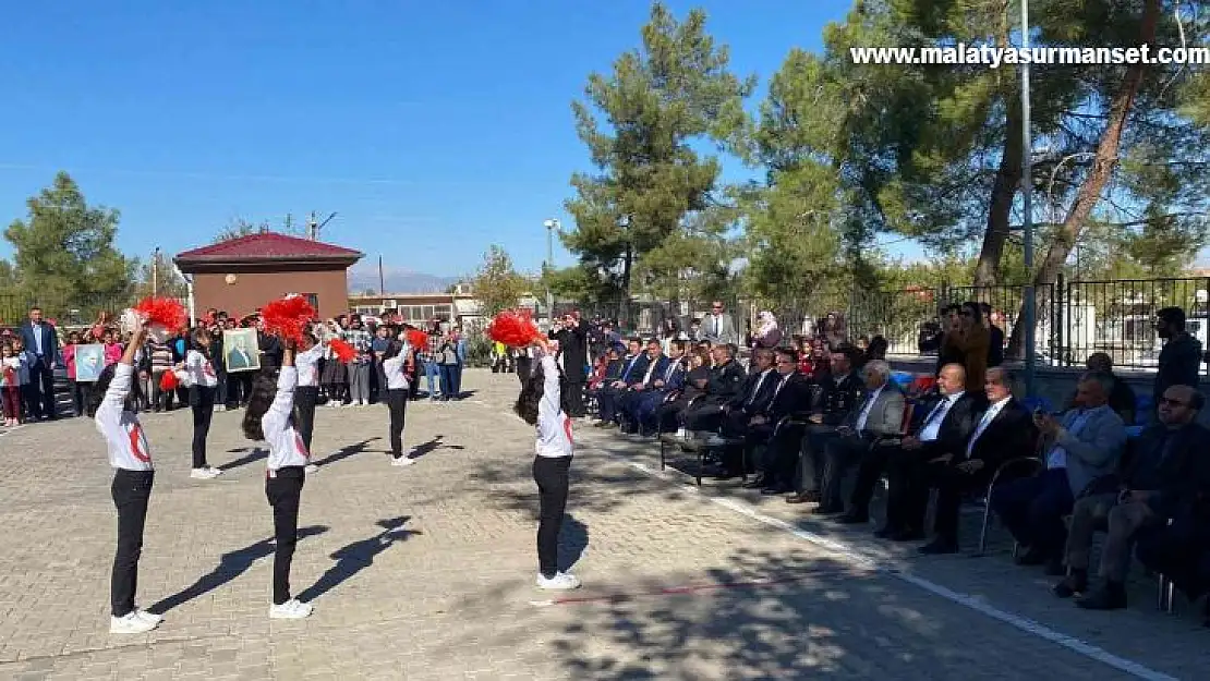 Samsat'ta Cumhuriyet Bayramı coşku ile kutlandı