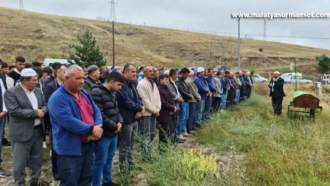 Samsun'da denizde boğulan gencin cenazesi Merzifon'da defnedildi