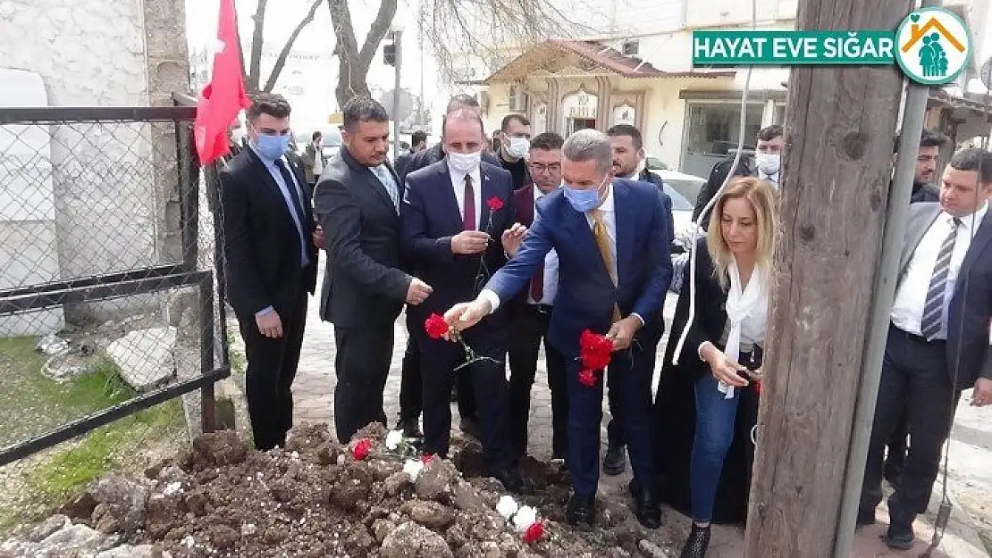 Sarıgül, Kilis'te roket düşen bölgede incelemelerde bulundu, güvercin uçurdu