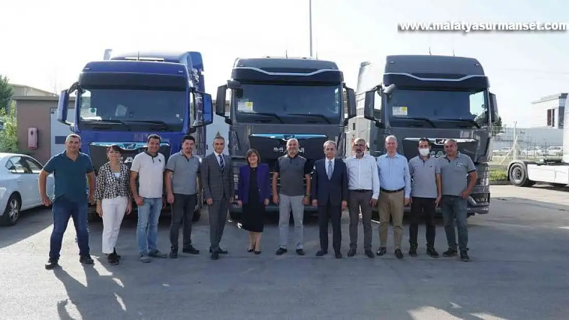 Şehir içinde ve gezi turlarında hibrit otobüs dönemi