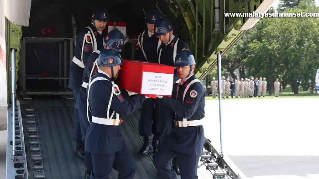 Şehit Jandarma Astsubay Arduç'un naaşı Eskişehir'e ulaştı