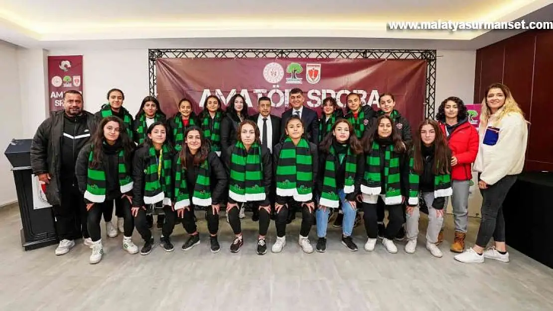 Şehitkamil'de 76 spor kulübüne destek