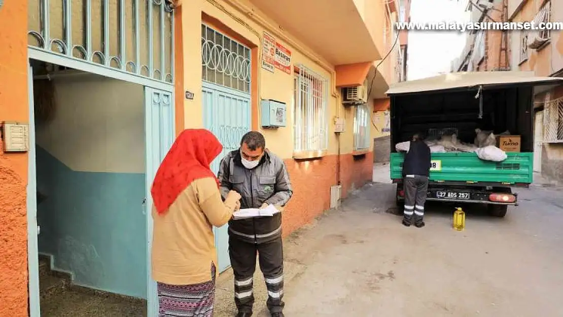 Şehitkamil'den dar gelirli ailelere gıda yardımı desteği