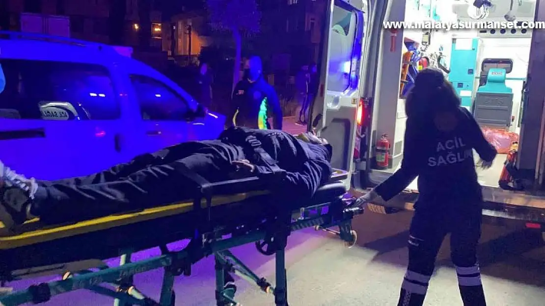 Servis minibüsü ile kamyonet çarpıştı: 7 yaralı