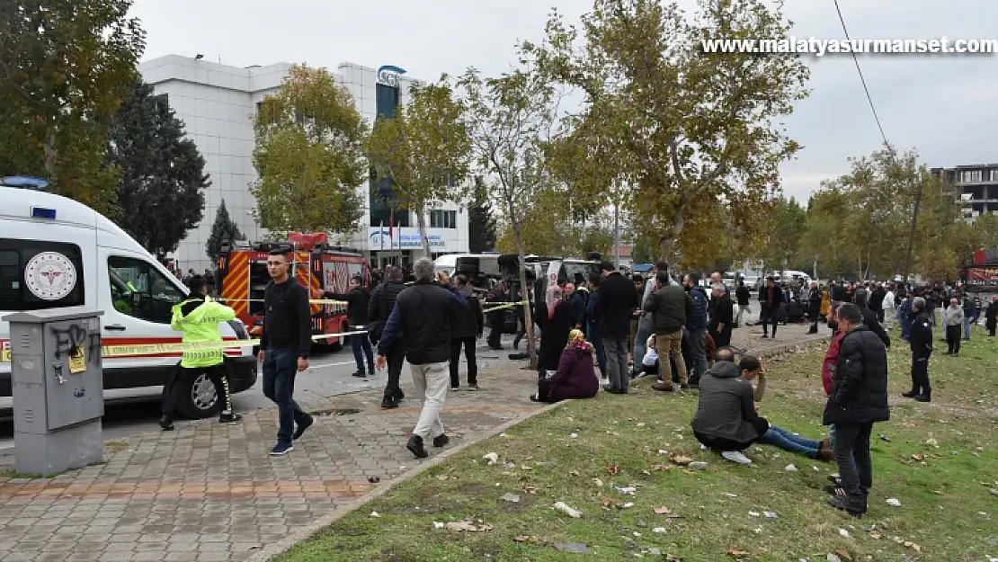 Servis minibüsüyle ile 5 aracın karıştığı kazada yaralı sayısı 17'ye çıktı