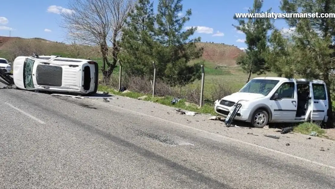 Siirt'te trafik kazası: 3 yaralı