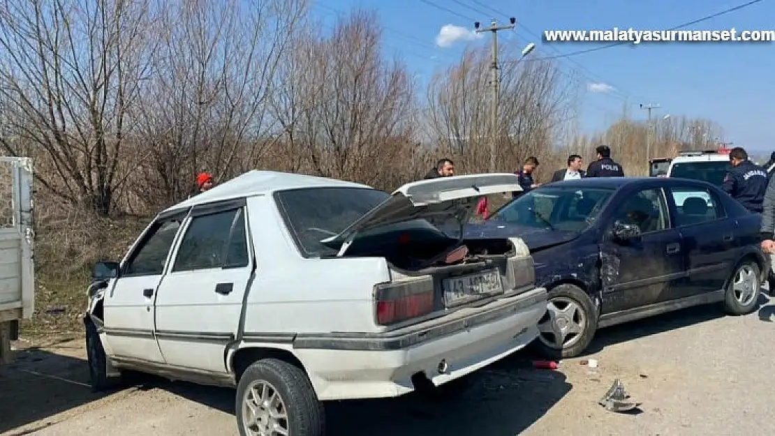 Simav'da trafik kazası: 1 ölü, 4 yaralı