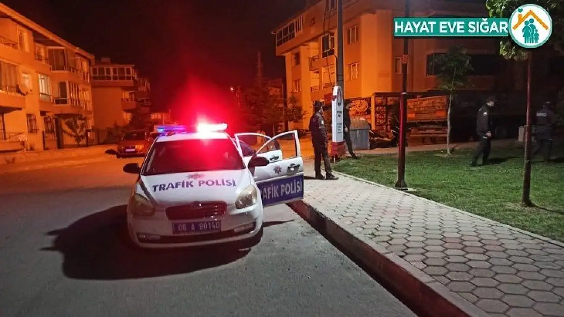 Sincan'da silahlı kavga: 3 yaralı