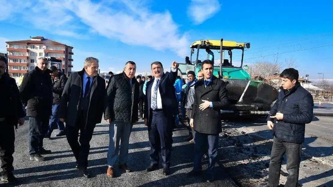 Sivas bağlantı yolunun 2 buçuk kilometrelik bölümü tamamlandı
