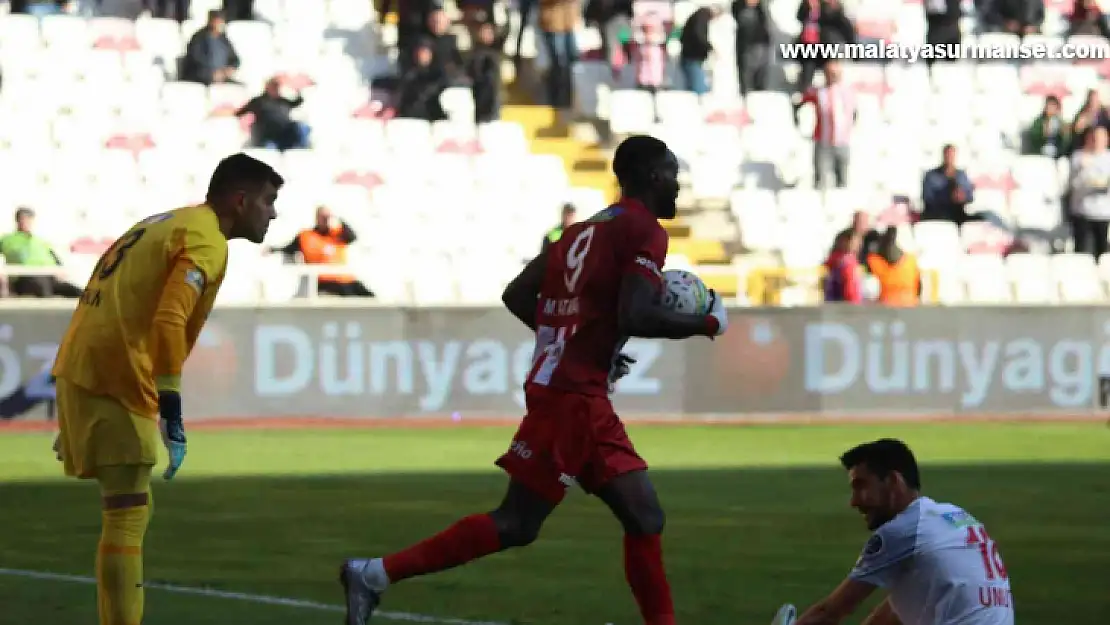 Sivasspor'da Yatabare gol sayısını 5'e çıkardı