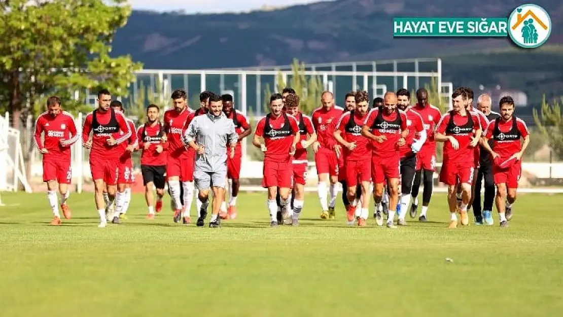 Sivasspor günü tek idmanla tamamladı