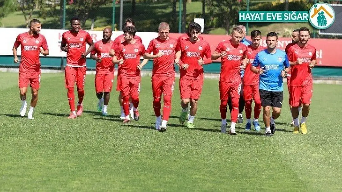 Sivasspor, yeni sezon hazırlıklarını sürdürüyor