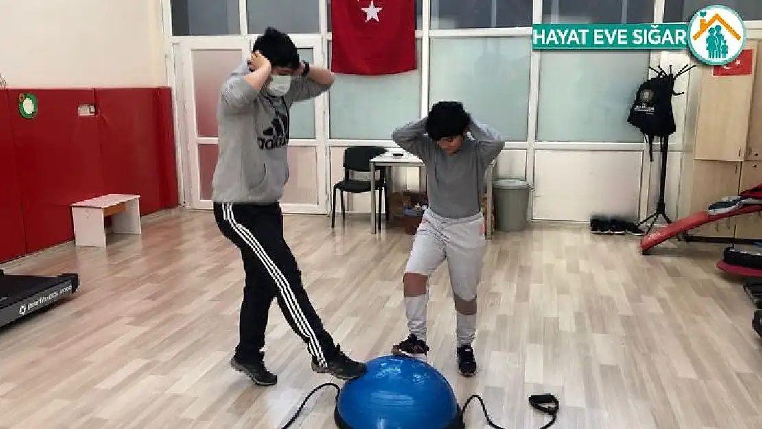 Spor eğitimleri otizmli çocukların yaşama tutunmasını sağlıyor