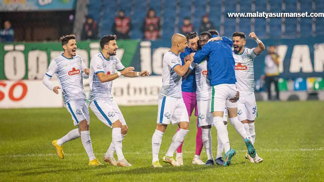 Spor Toto 1. Lig: Çaykur Rizespor: 3 - Erzurumspor FK: 1