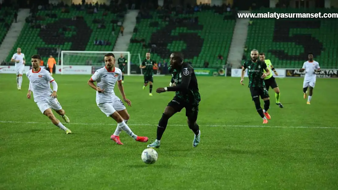 Spor Toto 1. Lig: Sakaryaspor: 3 - Adanaspor: 2