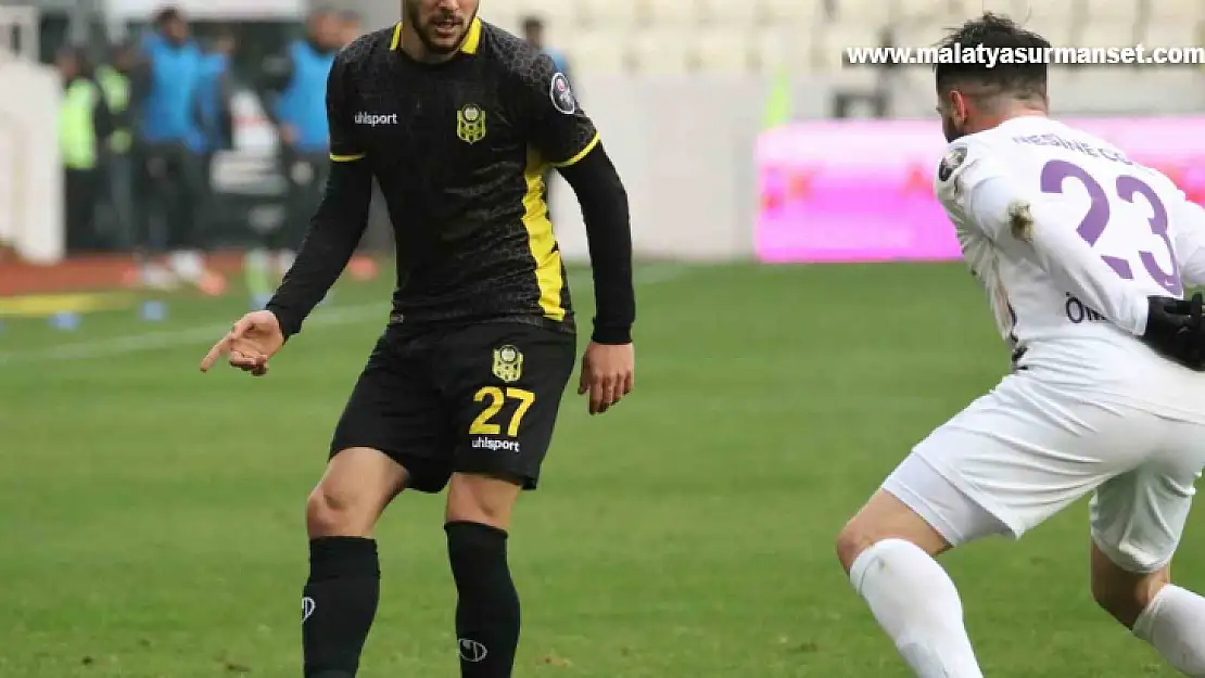 Yeni Malatyaspor 10 Kişiyle Lider Eyüpsporu Devirdi:2-1