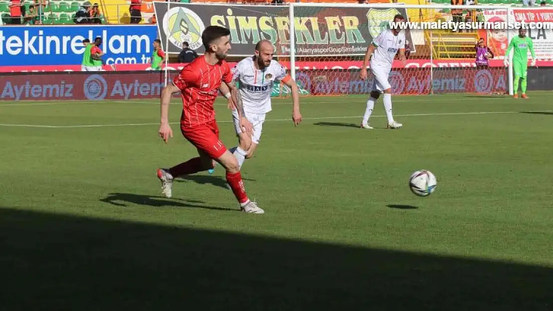 Spor Toto Süper Lig: Alanyaspor: 1 - Antalyaspor: 3